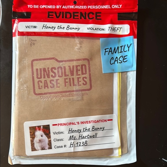 Unsolved Case Files Game Honey the Bunny - Picture 1 of 2